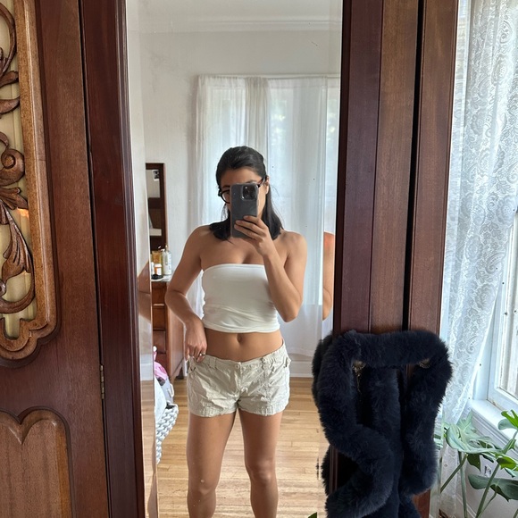 PacSun Women's Tan Cargo Shorts - Picture 3 of 4